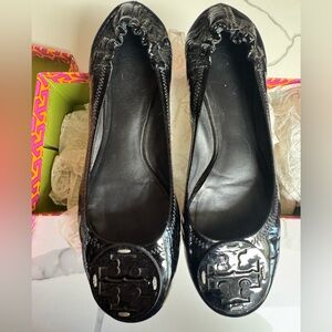 Tory Burch Classic Reva Black Patent Leather Ballet Flats size 9.5